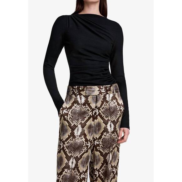 NEW SMYTHE ruched knit top in black